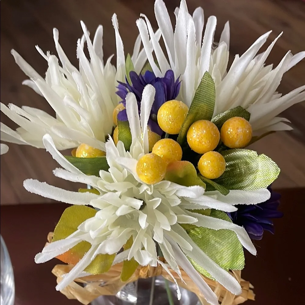 2 Spring Floral Arrangements in Glass Vases